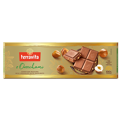 Milk chocolate with hazelnuts